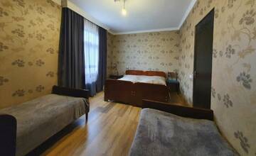 Фото номера Трехместный номер Гостевой дом Racha guest house MERO г. Амбролаури 2